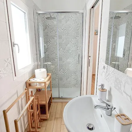 Vico Del Consiglio Apartment *