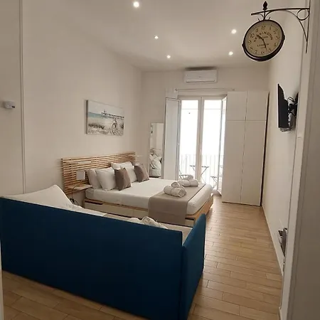 Vico Del Consiglio Apartment Bari